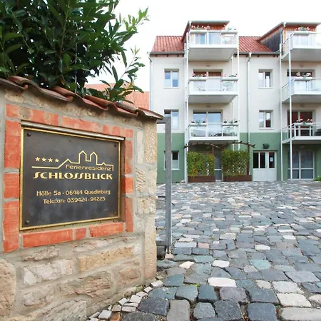 Roland Apartment